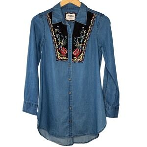 Anthropologie Holding Horses Denim Embroidered Shirt Women's Size 0 Western Boho
